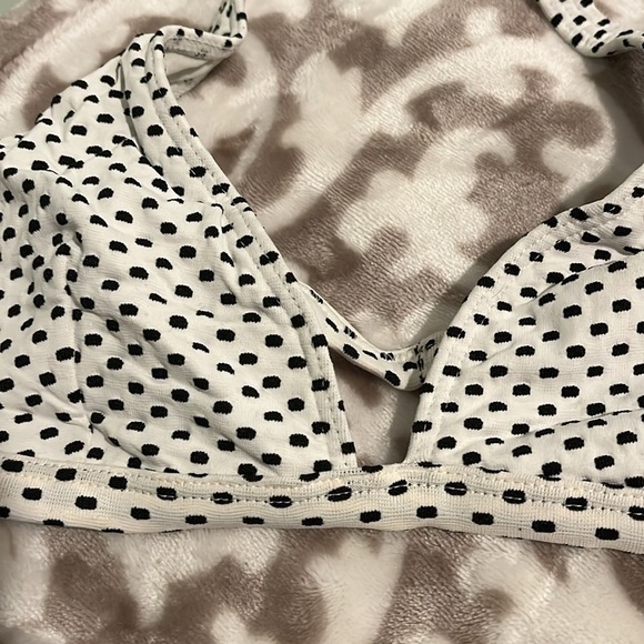 Polkadot bathing suit - Picture 5 of 5